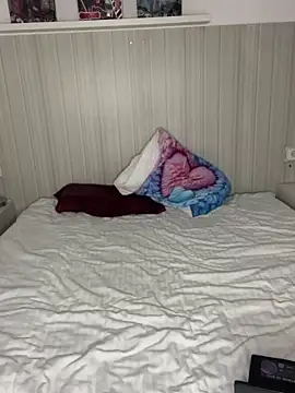 YourFavouriteTwink online show from March 7, 10:29 pm