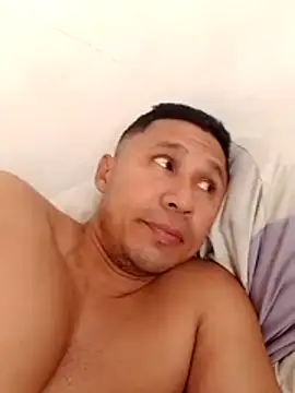 deiner13 online show from February 17, 4:50 pm