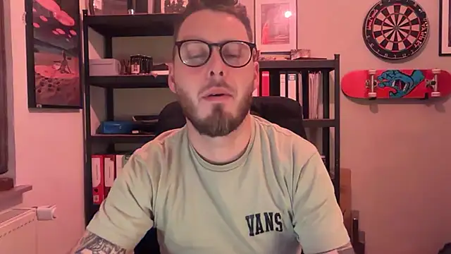 BENandKATE94 online show from February 14, 8:48 pm