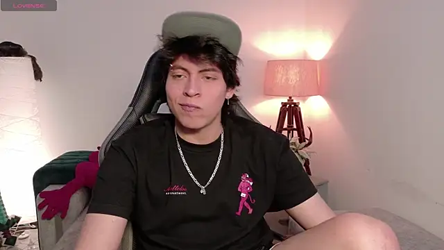  -Lucky-  online show from February 23, 2:08 pm