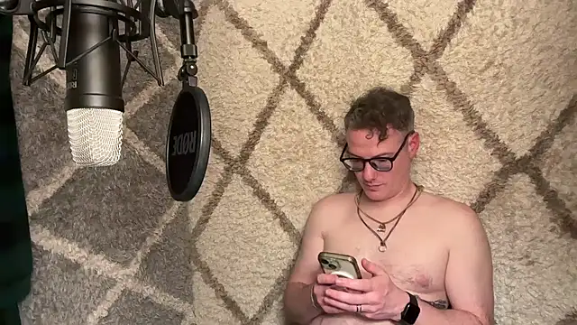 CunningColm online show from March 23, 3:23 am