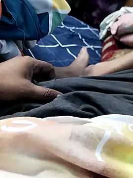 yoyourcharm online show from February 18, 3:15 am