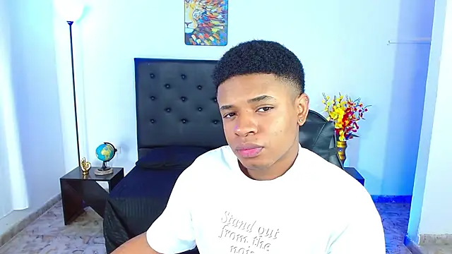 liiam3 online show from April 18, 8:53 pm