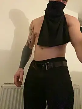 Deviltitan online show from April 14, 11:48 pm