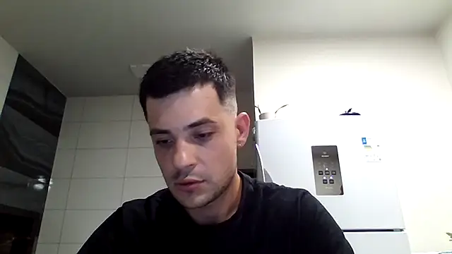 machodotado97 online show from March 22, 11:43 pm