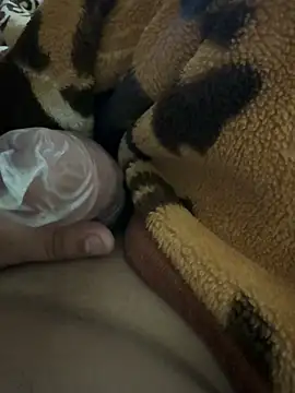 youngboywithcurvymilf online show from March 7, 5:00 pm