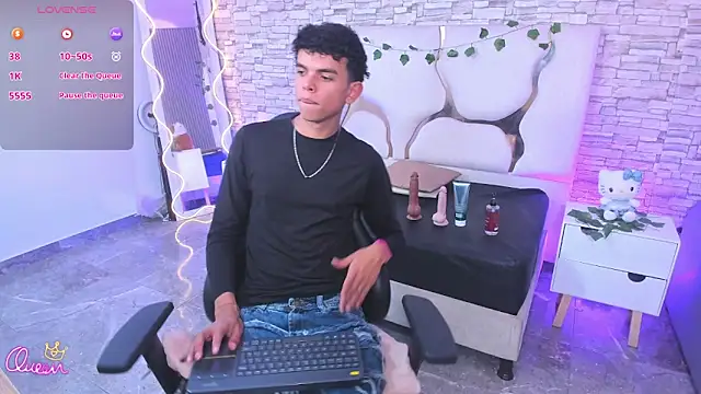 keahi tay online show from April 21, 7:09 pm