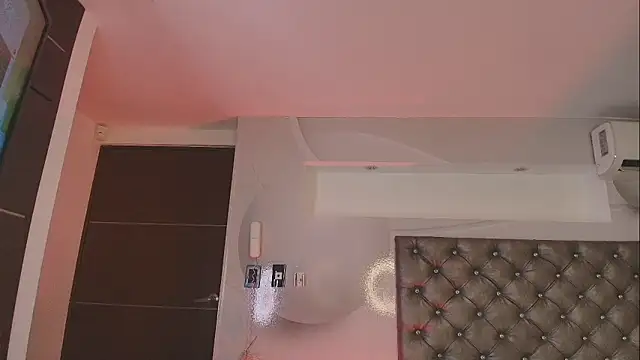 PapiLucca online show from March 12, 2:08 am