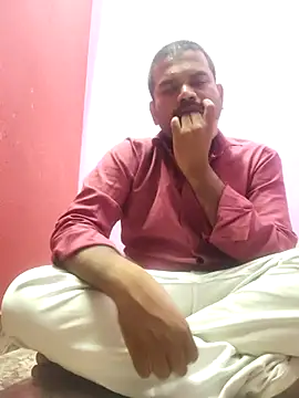 rkr1996kum online show from March 29, 4:51 pm