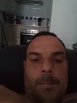 morenitoymorena online show from April 25, 11:35 am