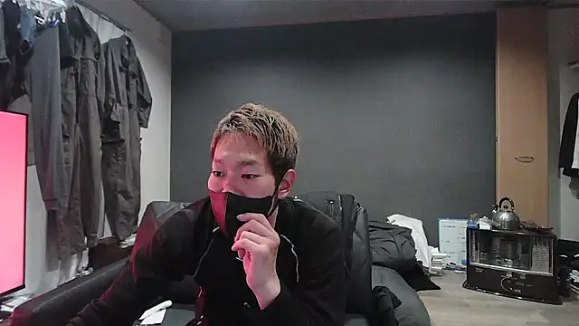 ryuaaaaa online show from March 8, 5:39 pm