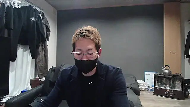 ryuaaaaa online show from March 1, 4:39 pm