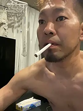 ryuaaaaa online show from April 28, 1:27 pm