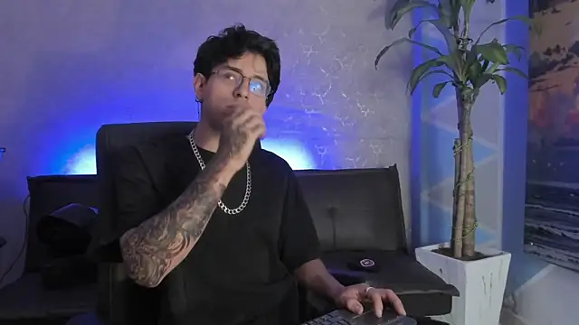 Angel scott2 online show from March 19, 11:35 am