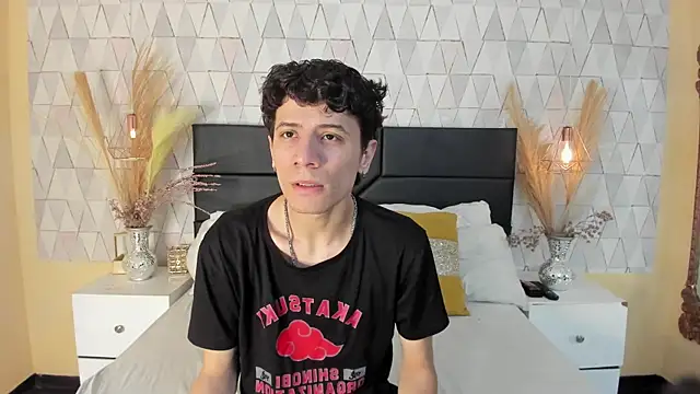 LeoFeniix online show from March 10, 3:56 am