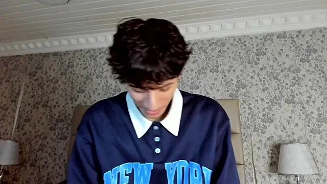 LeoFeniix online show from March 13, 4:31 am