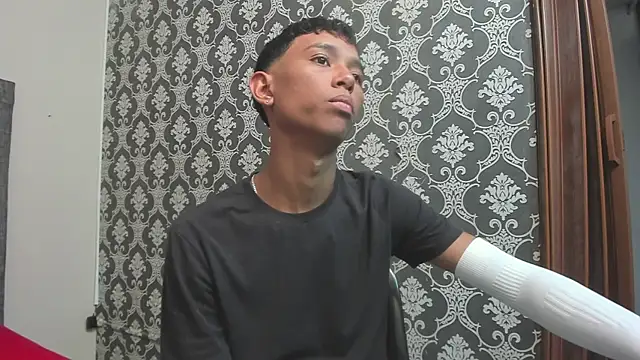 Little Twink19x online show from March 4, 7:43 pm