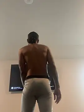 275p online show from March 15, 8:26 pm