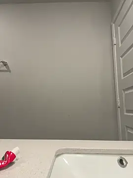 275p online show from April 10, 4:47 pm