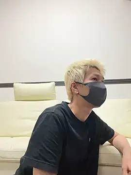 Yumemiru-k online show from May 10, 11:55 am