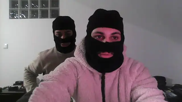 ptcasalprive online show from February 27, 11:47 pm