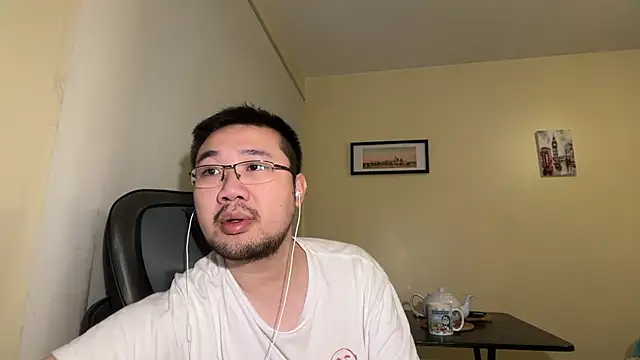 jasonryu2025 online show from April 20, 8:11 pm