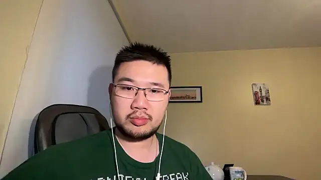 jasonryu2025 online show from May 2, 7:27 pm