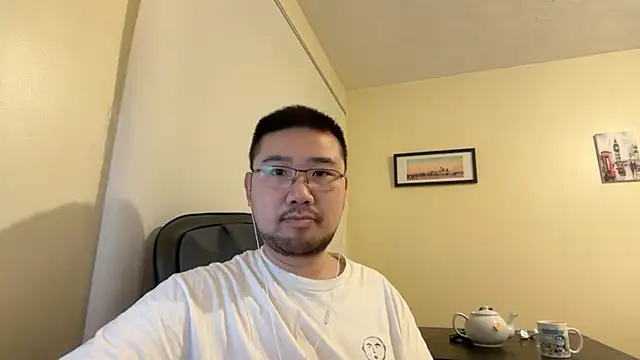 jasonryu2025 online show from April 4, 8:50 pm