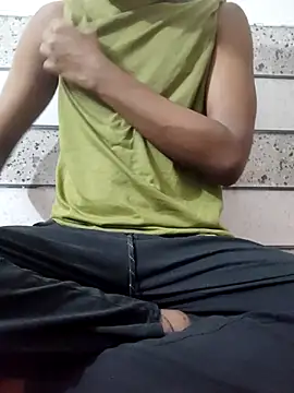 thewoofyguy online show from April 3, 5:10 pm