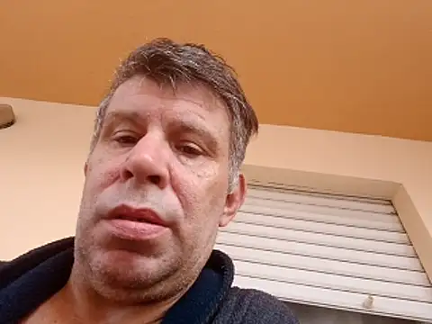 stud2512 online show from June 15, 6:27 am