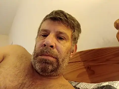 stud2512 online show from April 28, 6:40 am
