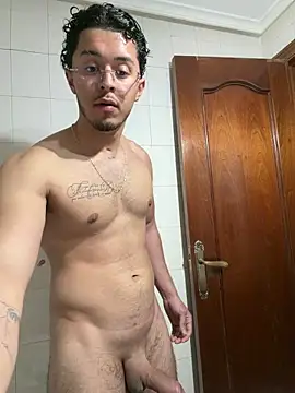 16jhefry16 online show from March 15, 2:34 pm