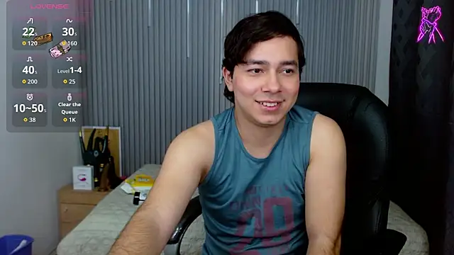 Julian Smith21 online show from June 18, 6:04 am
