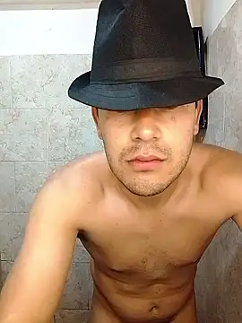 Ferrandiz23 online show from March 2, 5:08 am