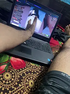 mightyythorrrr online show from March 10, 7:31 pm