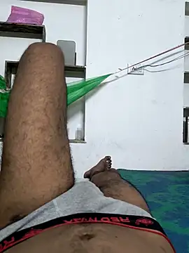 womencock online show from April 29, 6:25 pm