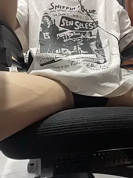 NniuAh online show from April 7, 8:58 am