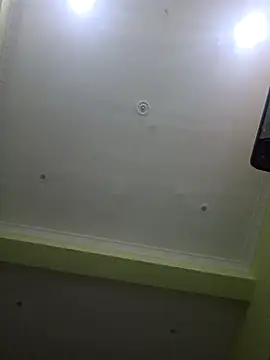 desimusclessunny online show from March 9, 5:51 pm