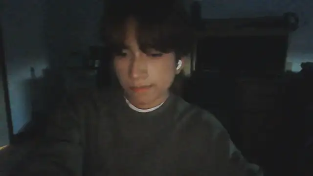 Ethangh001 online show from March 7, 1:58 am