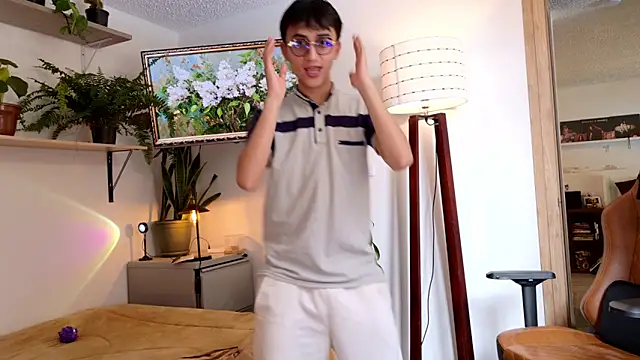 Sr evann online show from April 1, 1:41 pm