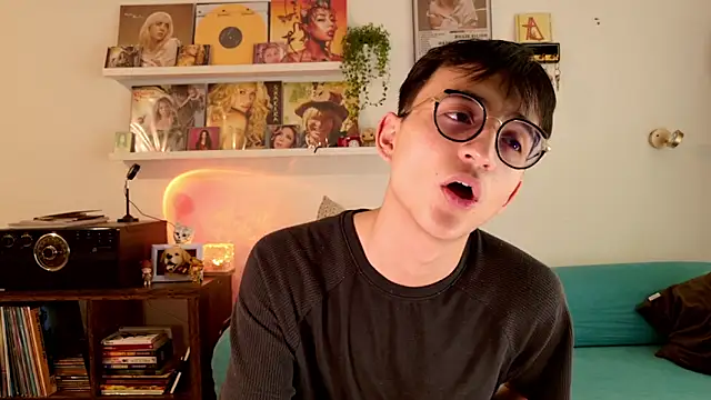 Sr evann online show from March 14, 4:14 pm