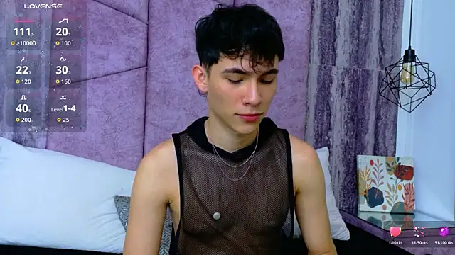 AronTawers online show from April 28, 7:18 pm