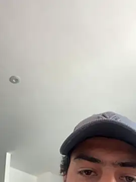 MaximoVaca online show from February 24, 6:41 pm