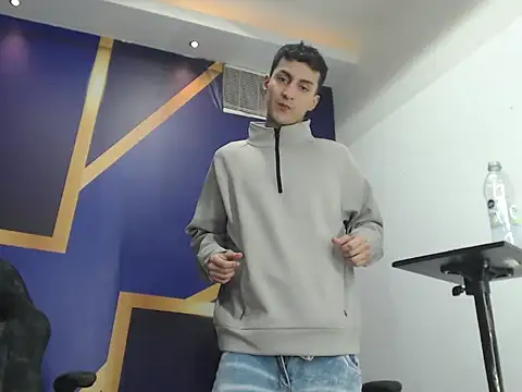 angel boy xxx online show from February 28, 4:22 am