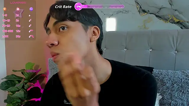 Eros Lux online show from April 30, 12:12 pm