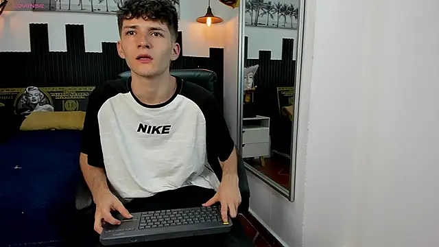 trevor mob online show from June 11, 7:56 pm