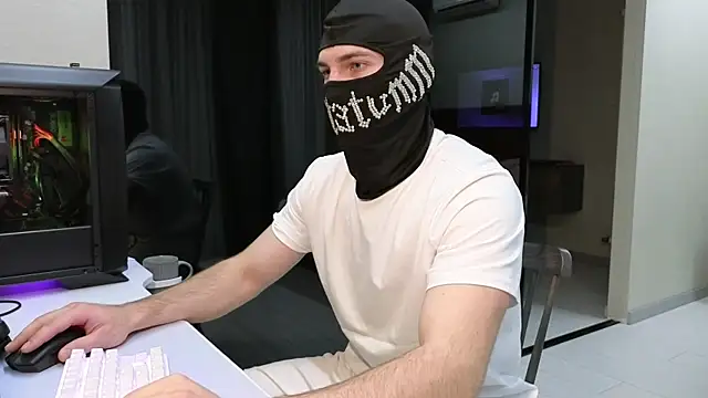 chantatummm online show from April 26, 10:17 pm