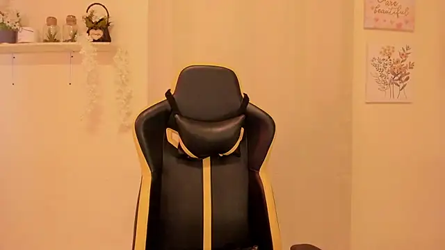 sexy andres01 online show from April 29, 2:22 pm