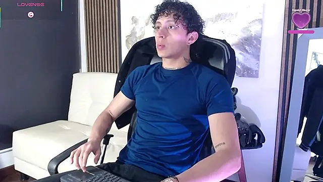 Jay Taylor1  online show from March 5, 3:36 am