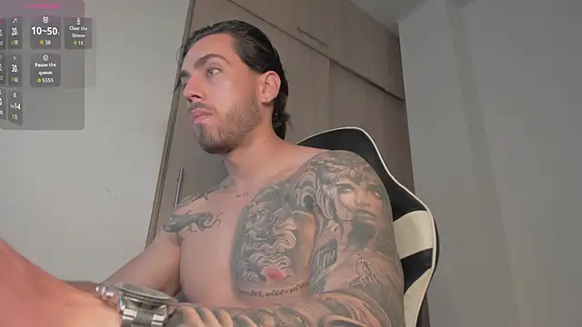 Axel  Blaze online show from May 21, 1:59 pm